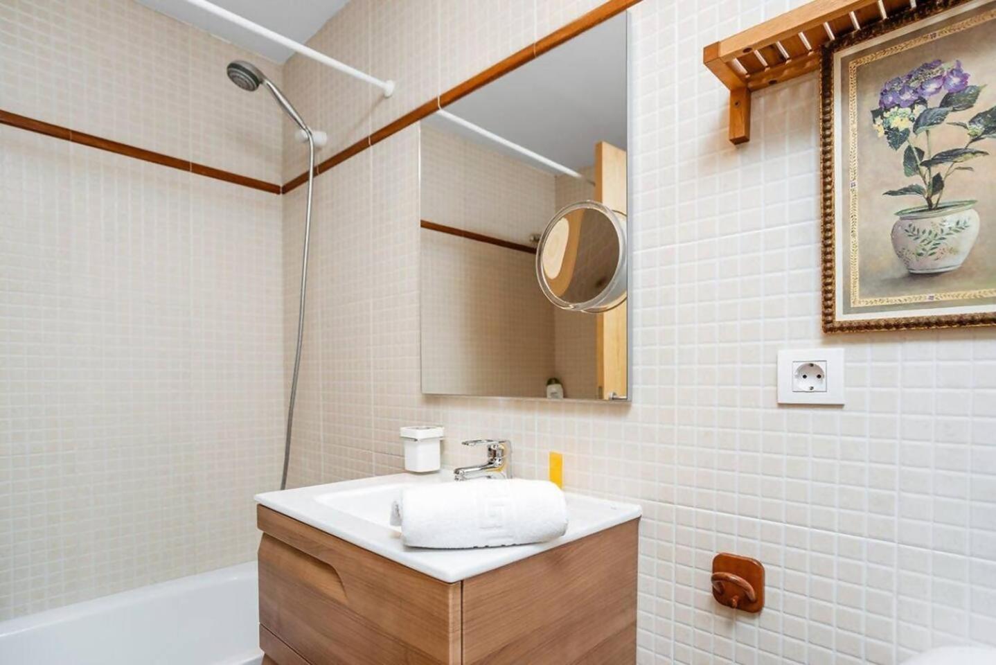 Austen Precioso Chalet En Формигал Екстериор снимка