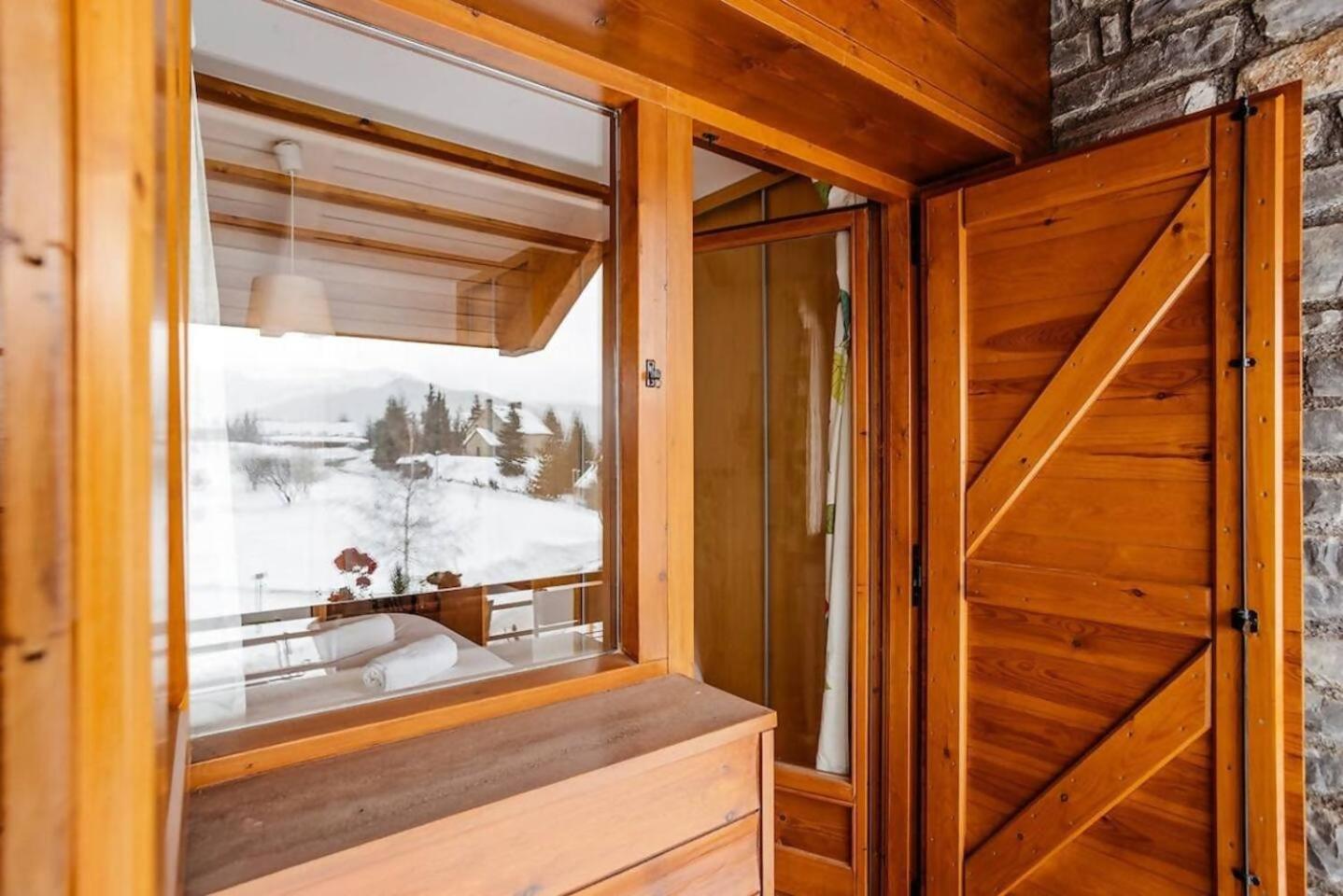 Austen Precioso Chalet En Формигал Екстериор снимка